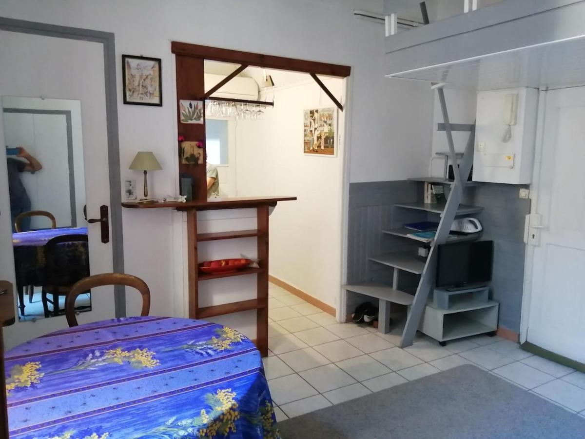 Promo! Studio, Plein Center, Vieux Port, 200 M Des Plages Apartment *
